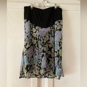 Motherhood Maternity skirt